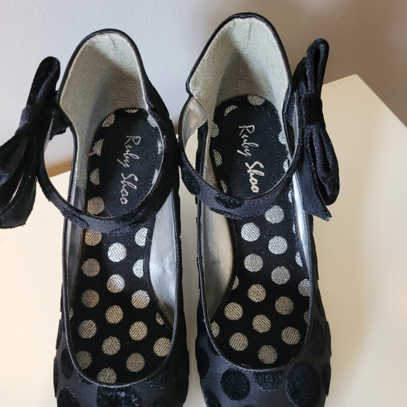 Ruby Shoo Cressida Ankle Strap Kitten Heels, VGUC, Size 8 - Picture 3 of 7